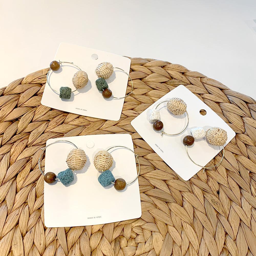 Contrast Retro Wood Bead Stone Rattan Earrings