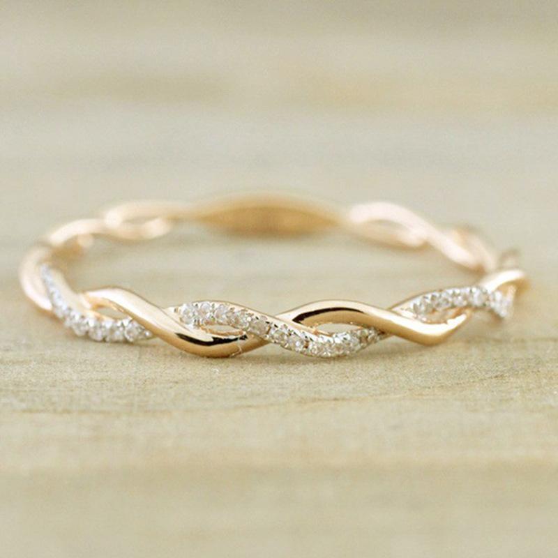 Women's Twist diamond ring