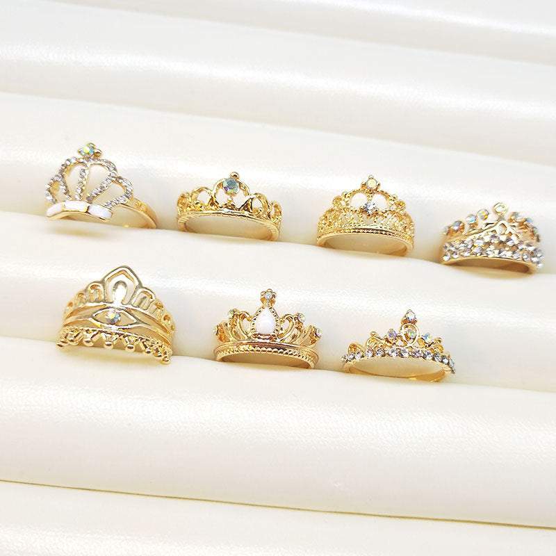 100Pcs Gold Plated Shine Crown Crystal Rings,Assorted style