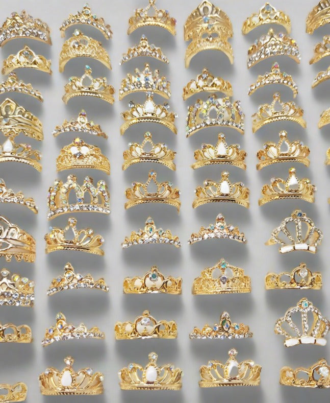 100Pcs Gold Plated Shine Crown Crystal Rings,Assorted style